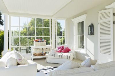 When to Hire for Sunroom Installation